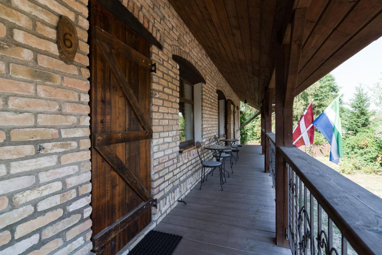 Cerpas Otel Medemciems Dış mekan fotoğraf